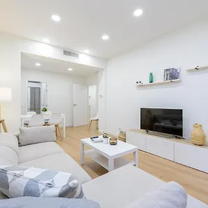 https://wintowinrentals-great-malaga-historic-center-free-parking.1costadelsol.com